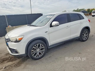 MITSUBISHI OUTLANDER SPORT ES