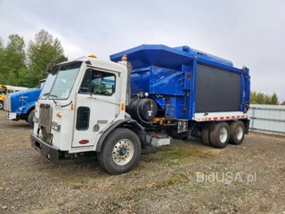 PETERBILT 320