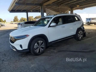MERCEDES-BENZ EQB 250+