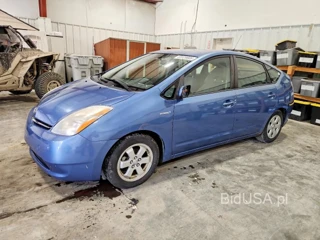 TOYOTA PRIUS BASE