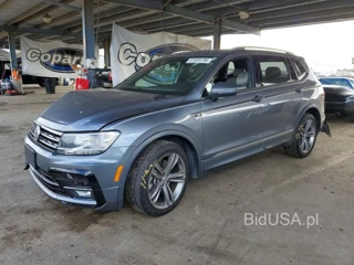 VOLKSWAGEN TIGUAN SE