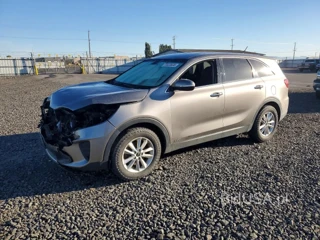KIA SORENTO LX V6