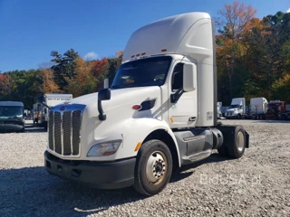 PETERBILT 579