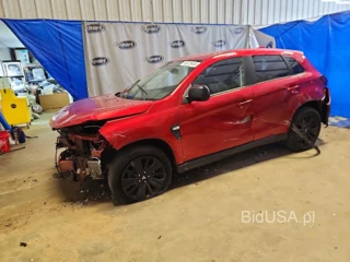 MITSUBISHI OUTLANDER SPORT ES