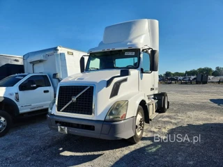 VOLVO VNL