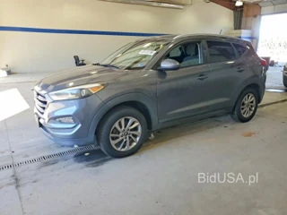 HYUNDAI TUCSON SE