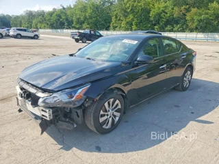 NISSAN ALTIMA S