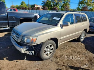 TOYOTA HIGHLANDER BASE