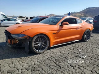 FORD MUSTANG GT