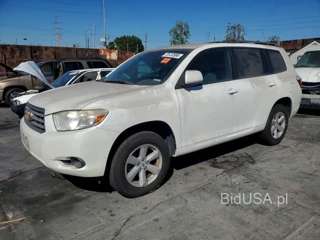 TOYOTA HIGHLANDER BASE
