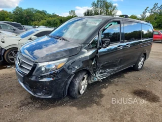 MERCEDES-BENZ METRIS