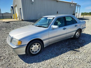 MERCEDES-BENZ C 230