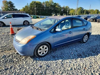 TOYOTA PRIUS BASE