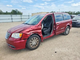 CHRYSLER TOWN & COUNTRY TOURING L