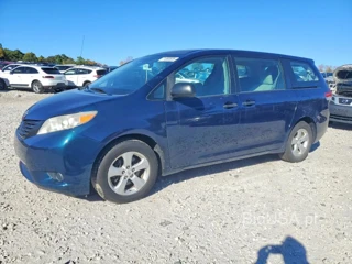 TOYOTA SIENNA BASE 7-PASSENGER