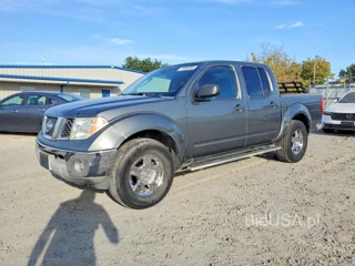 NISSAN FRONTIER SE