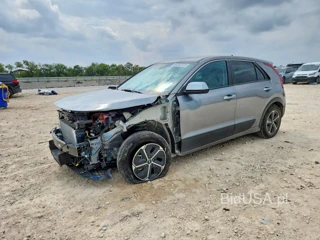 KIA NIRO LX
