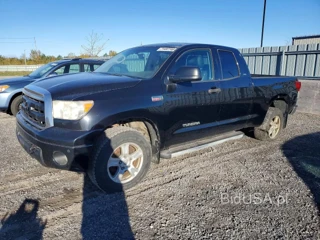 TOYOTA TUNDRA DOUBLE CAB SR5