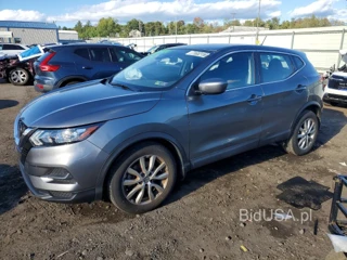 NISSAN ROGUE SPORT S