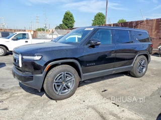 RIVIAN R1S ADVENTURE