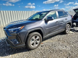TOYOTA RAV4 HYBRID XLE