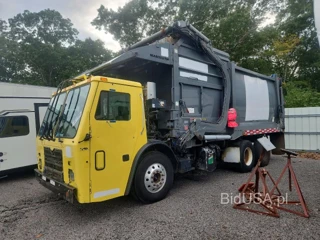 MACK LEU613