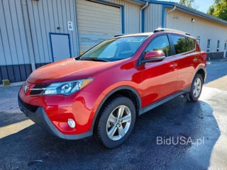 TOYOTA RAV4 XLE