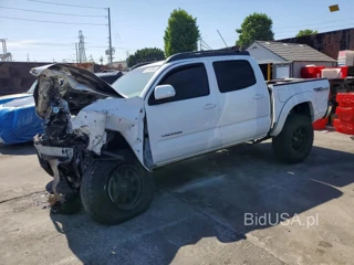 TOYOTA TACOMA DOUBLE CAB