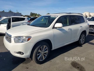 TOYOTA HIGHLANDER HYBRID