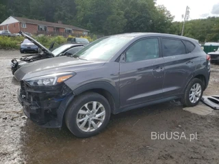 HYUNDAI TUCSON SE