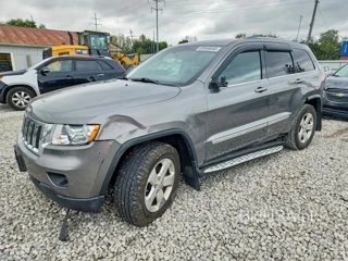 JEEP GRAND CHEROKEE LAREDO