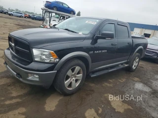DODGE RAM 1500 SLT