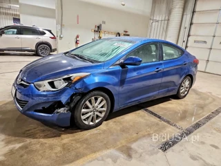 HYUNDAI ELANTRA SE