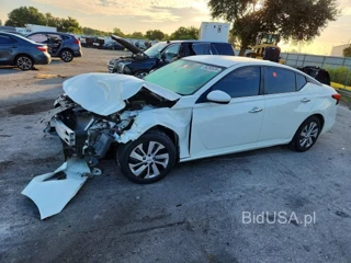 NISSAN ALTIMA S