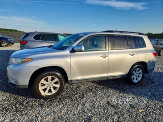 TOYOTA HIGHLANDER SE