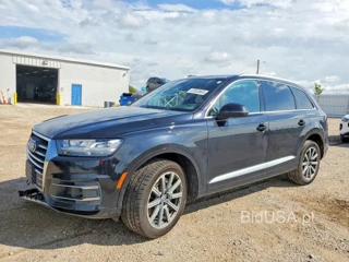 AUDI Q7 PREMIUM PLUS