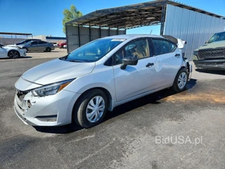 NISSAN VERSA S