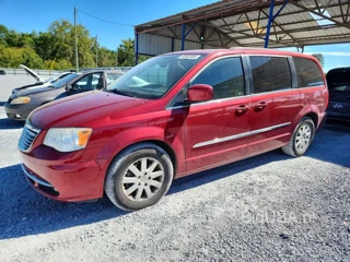 CHRYSLER TOWN & COUNTRY TOURING