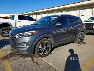 HYUNDAI TUCSON SPORT