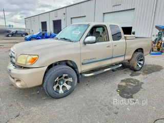 TOYOTA TUNDRA SR5