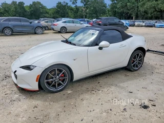 MAZDA MX-5 MIATA