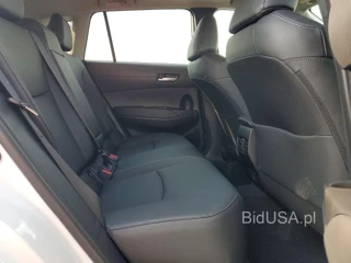 TOYOTA COROLLA CROSS XLE