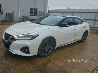 NISSAN MAXIMA S