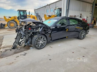 CADILLAC CT5 PREMIUM LUXURY