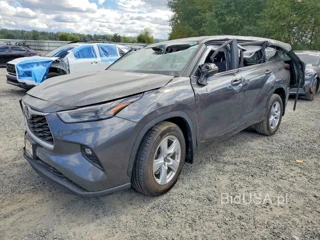 TOYOTA HIGHLANDER HYBRID LE