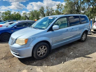 CHRYSLER TOWN & COUNTRY TOURING