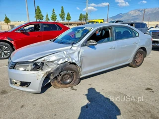 VOLKSWAGEN PASSAT S