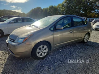 TOYOTA PRIUS BASE