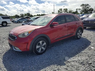 KIA NIRO EX