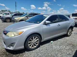 TOYOTA CAMRY XLE